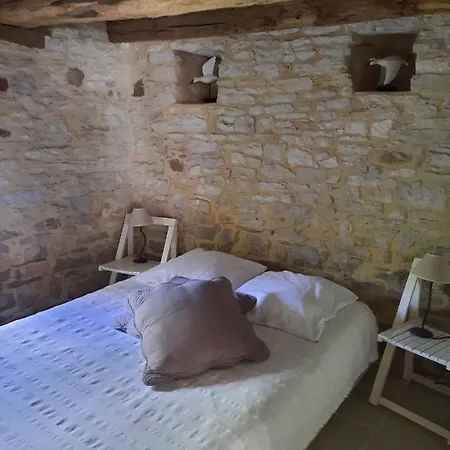 Holiday home Du Petit Olivier - 2 A 4 Pers -1 Chb Saint-Cirq-Souillaguet