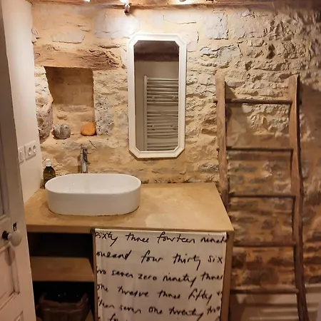 Hébergement de vacances Du Petit Olivier - 2 à 4 Pers -1 Chb Saint-Cirq-Souillaguet